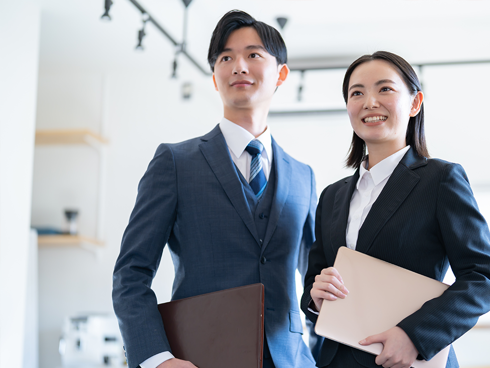 真剣に国際業務に打ち込みたい」と考える皆様を私たちは応援します