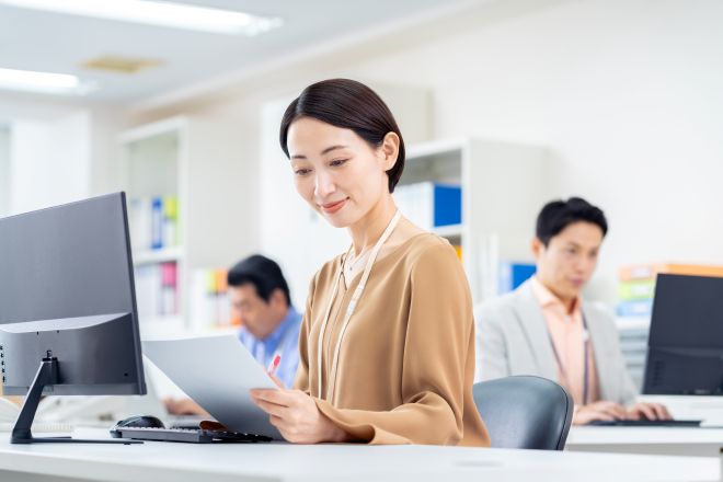 残業なし！　大手物流企業で配送手配　きれいなオフィス◎